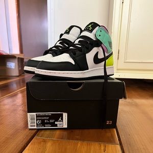 air jordan 1 mid (GS)